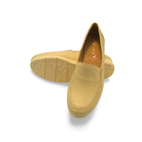 Półbuty Caprice 9-24750-41 kremowe,skóra licowa